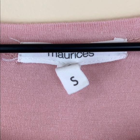 MAURICES lace front T - Picture 2 of 4